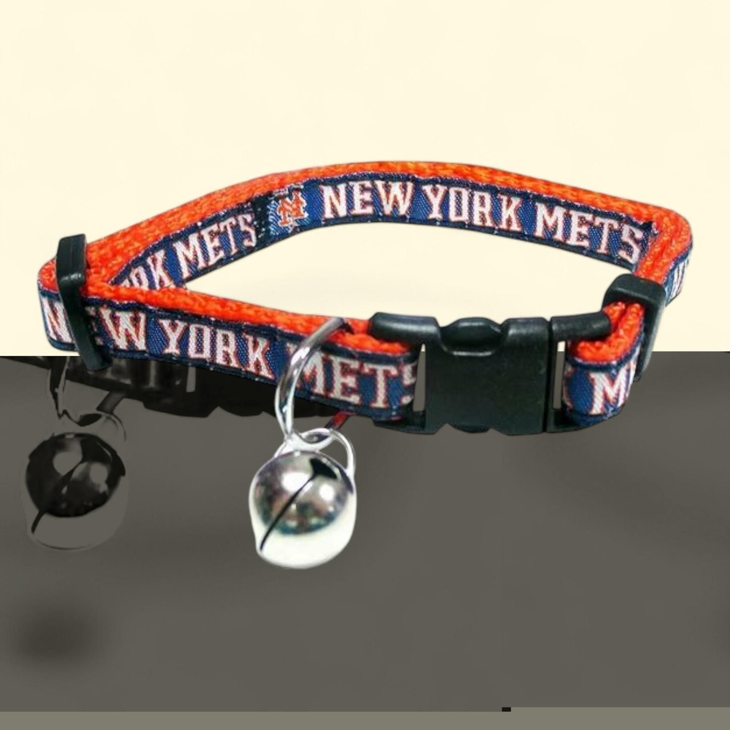 Pets First MLB New York Mets Adjustable Breakaway Cat Collar, Durable Nylon with Jingle Bell, 29 MLB teams, Weight 4.00 oz