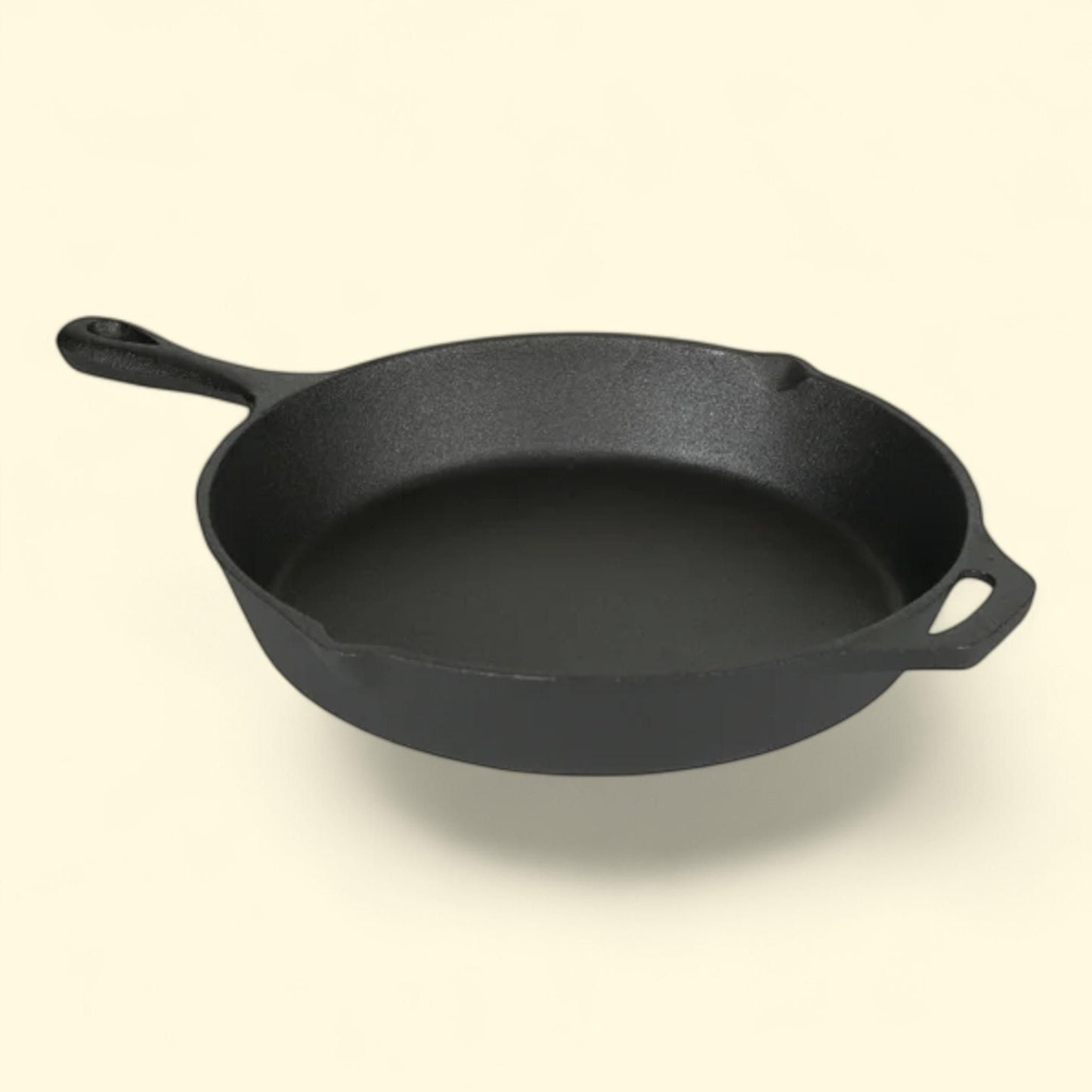 Stansport Cast Iron Fry Pan, 12" — authentic US product shipped worldwide by Treatspree