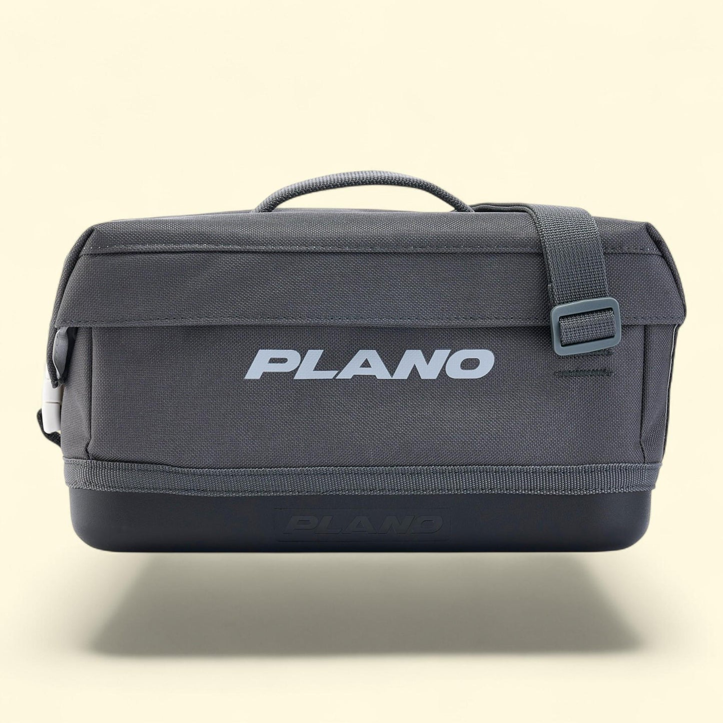 Plano Weekend Softsider 3500 Tackle Bag, Cutting-Edge Fishing Tackle Bag