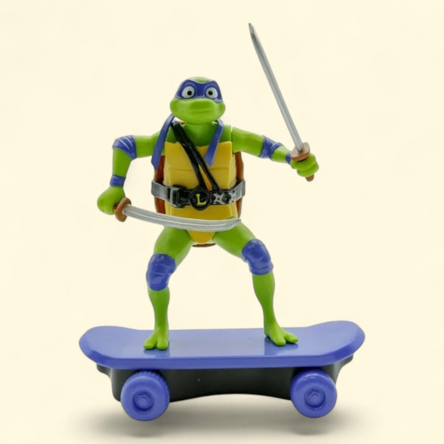 Teenage Mutant Ninja Turtles Sewer Shredders Leonardo Movie Edition, 5"