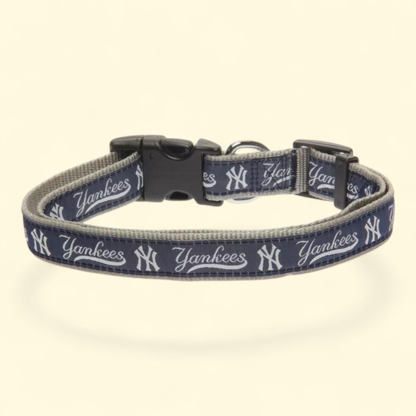 New York Yankees Nylon Dog Collar, Medium