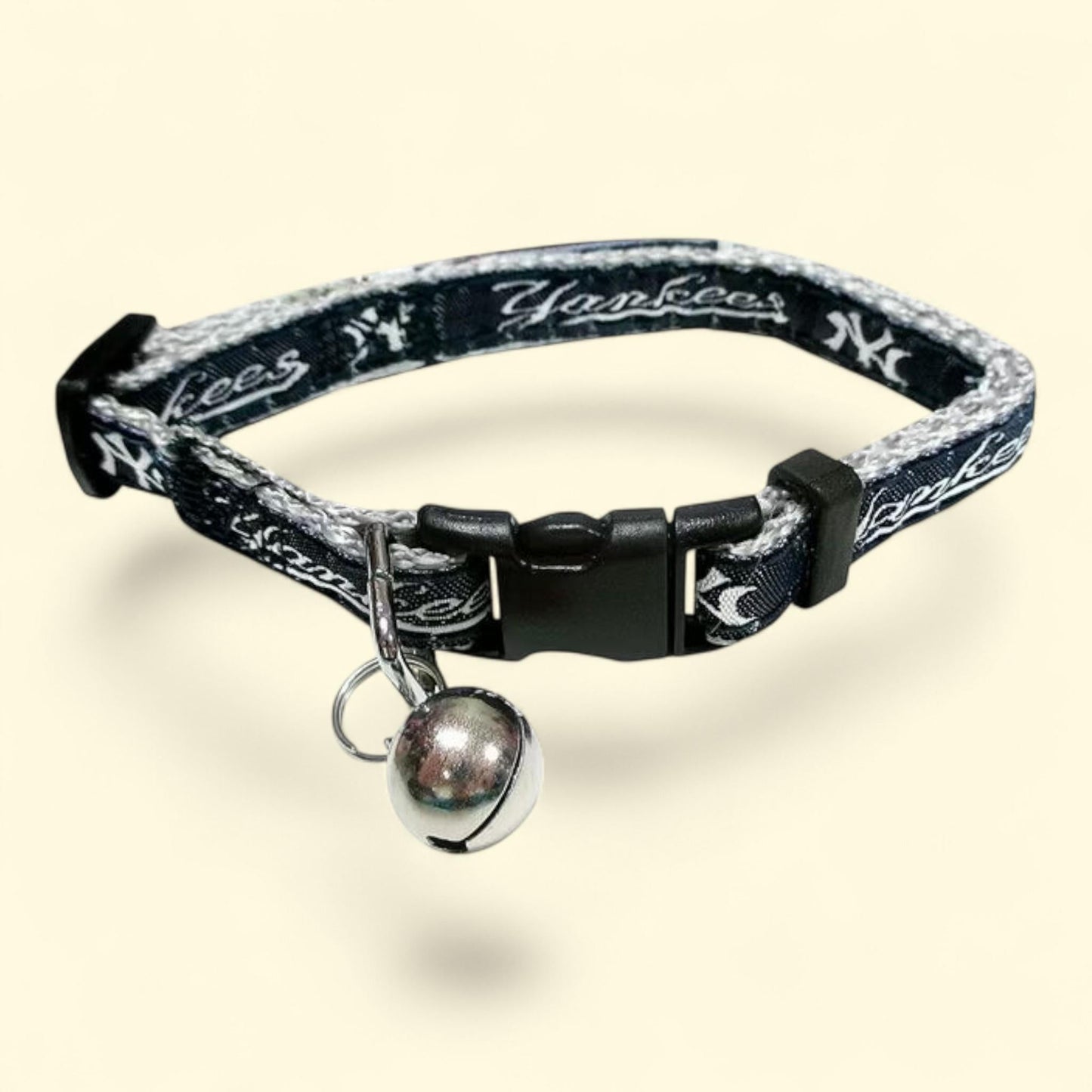 Pets First MLB New York Yankees Cat Collar, Weight 4.00 oz