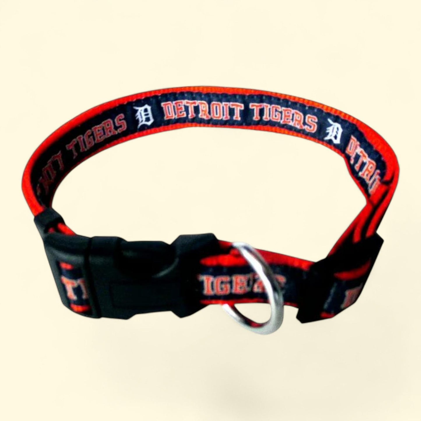 Pets First MLB Detroit Tigers Collar, Medium — authentic US product shipped worldwide by Treatspree
