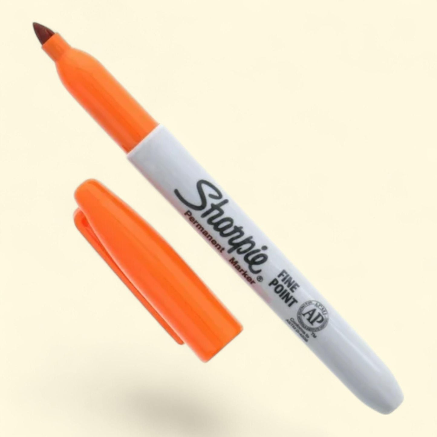 Sharpie Fine Point Marker, Orange — authentic US product shipped worldwide by Treatspree