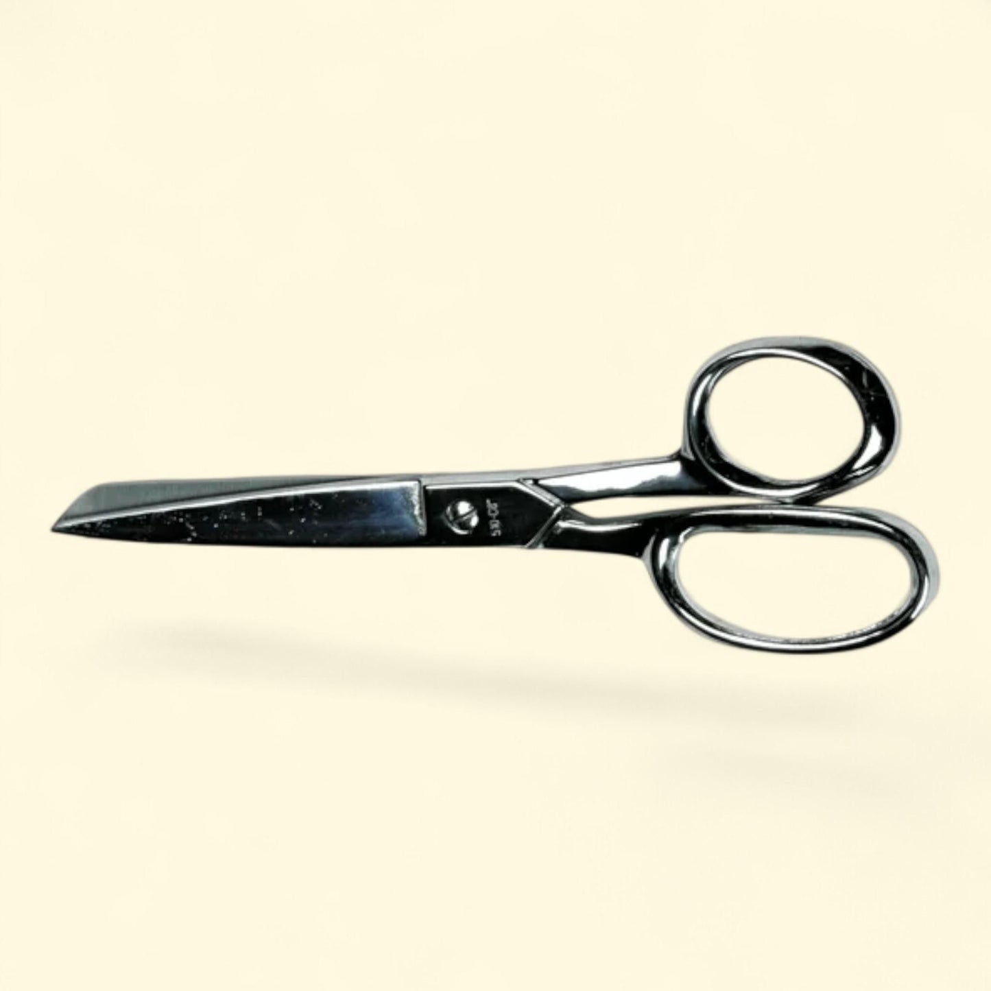 Clauss Shears/Scissors, 8" — authentic US product shipped worldwide by Treatspree