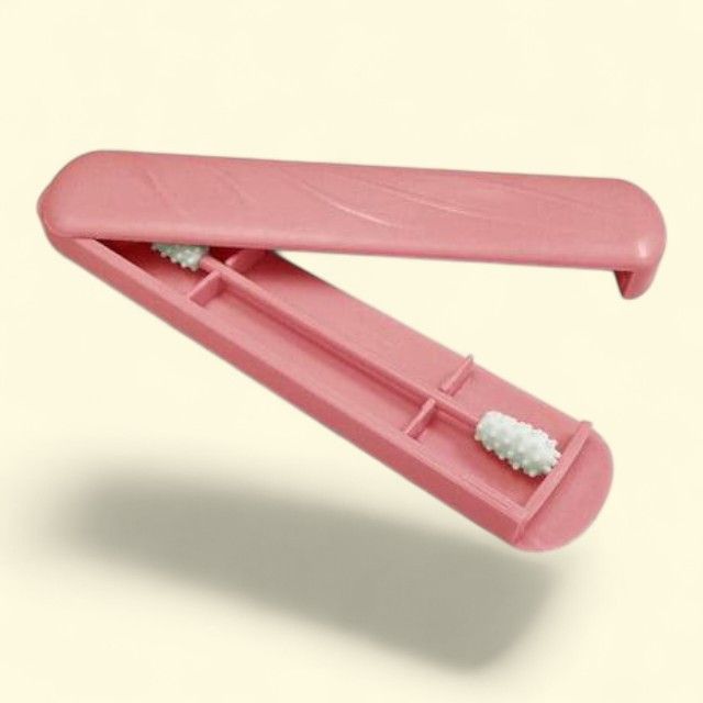 Smartpoint Re-Usable Red Swab with Travel Case, 0.04 lb