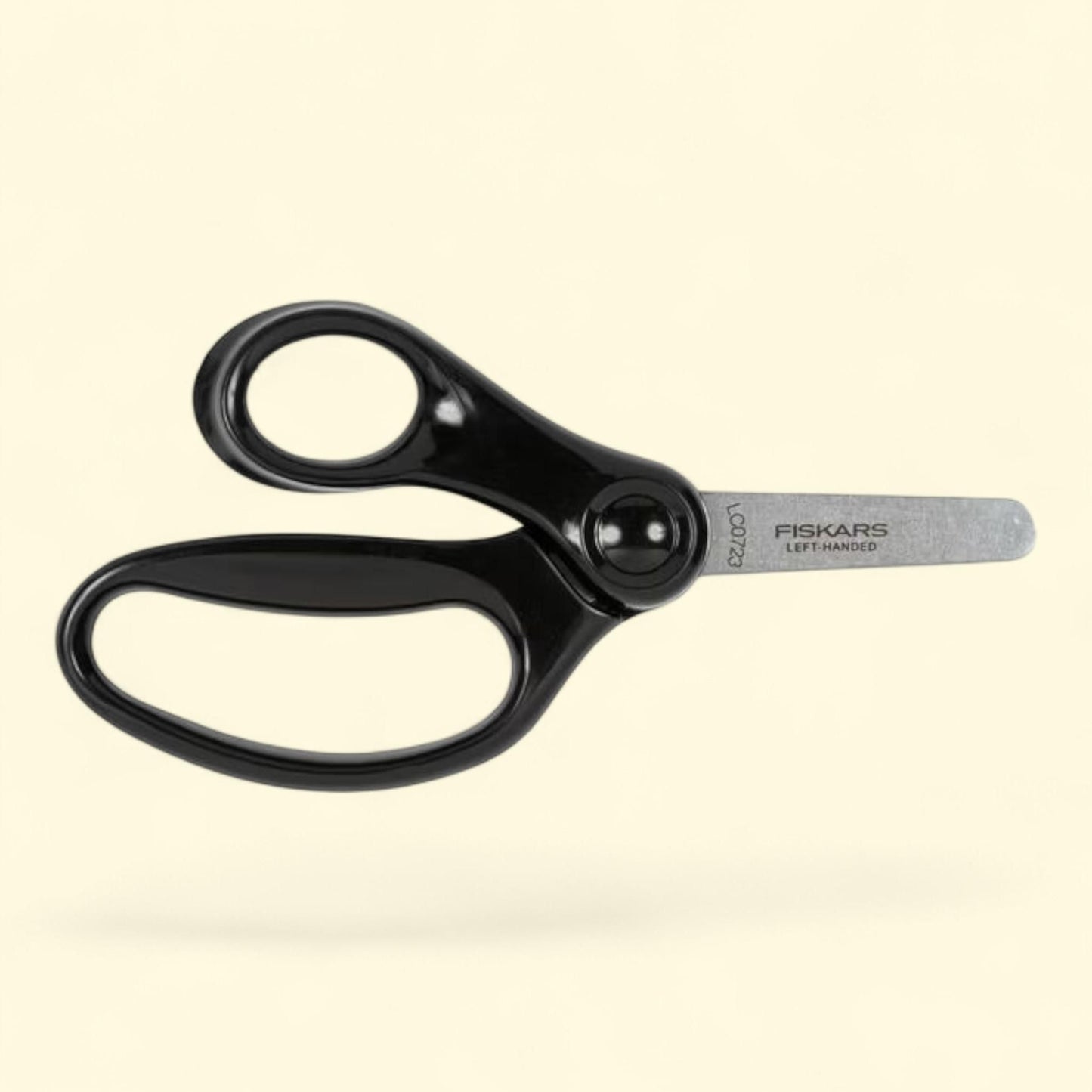 Fiskars Kids Scissors, 5-inch, Left Handed, Ages 4 and up, Black — authentic US product shipped worldwide by Treatspree