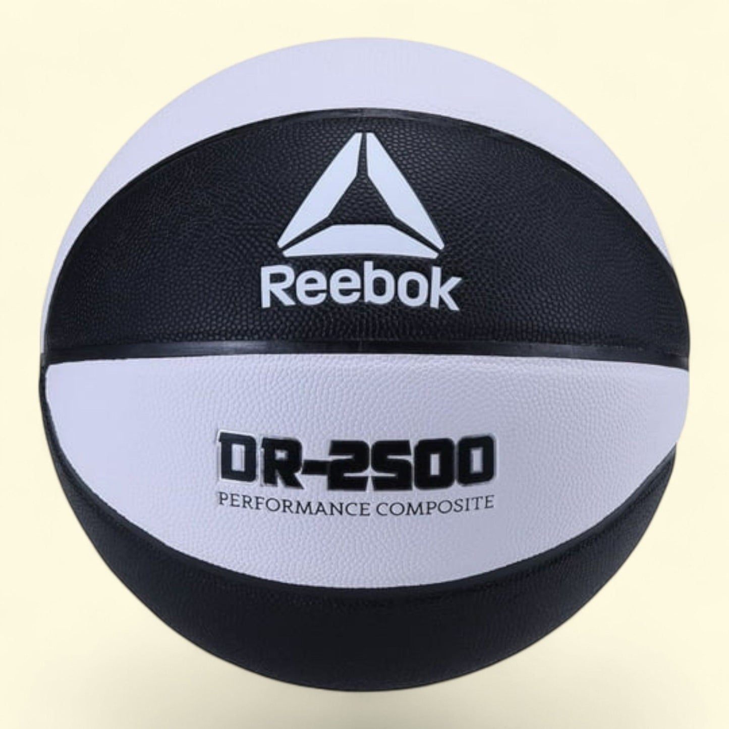 Chaussures de basket Reebok Delta DR-2500, taille 7