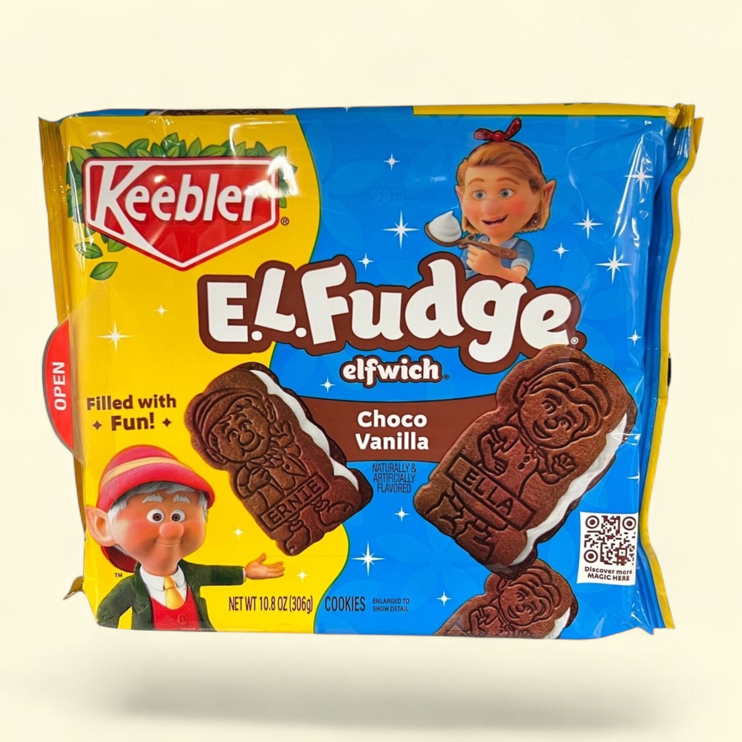 Keebler E.L. Fudge Elfwich cookie package on a beige background