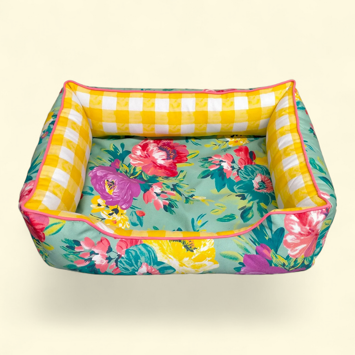 The Pioneer Woman Sweet Rose Pet Bed, 25" x 21"