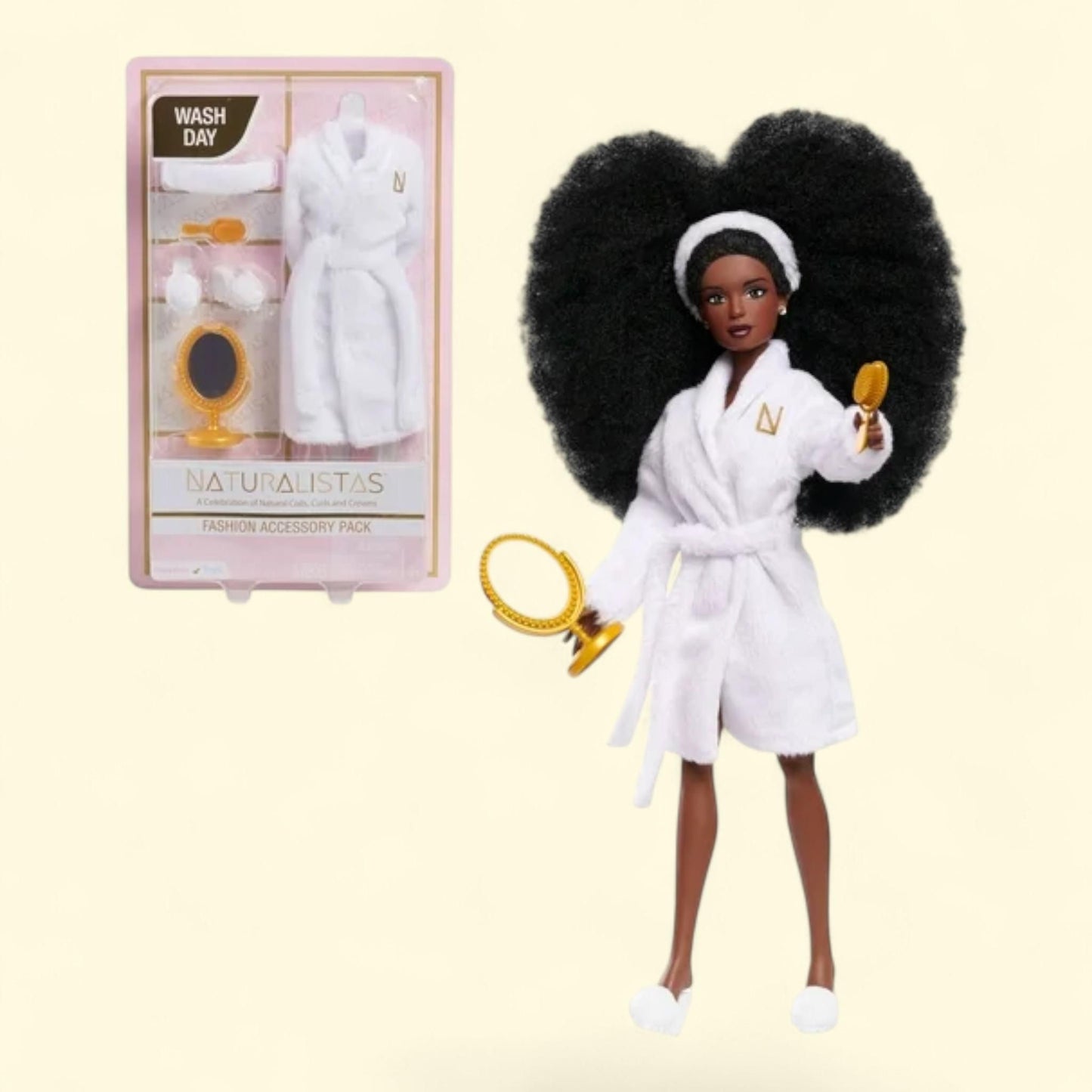 Naturalistas Fashion Pack, Wash Day 5-Piece Outfit and Accessories Set, 11.5-inch, Kids Ages 3+
