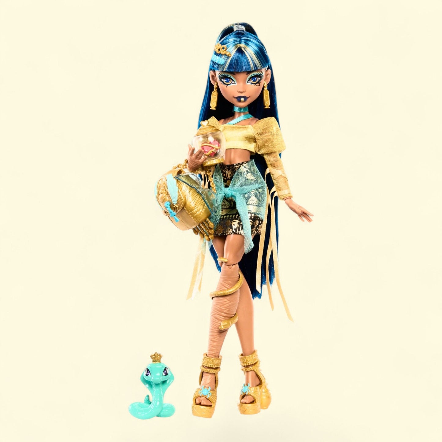 Monster High Cleo De Nile Fashion Doll, Golden Shirt, with Pet Hissette and Accessories, 1 unit