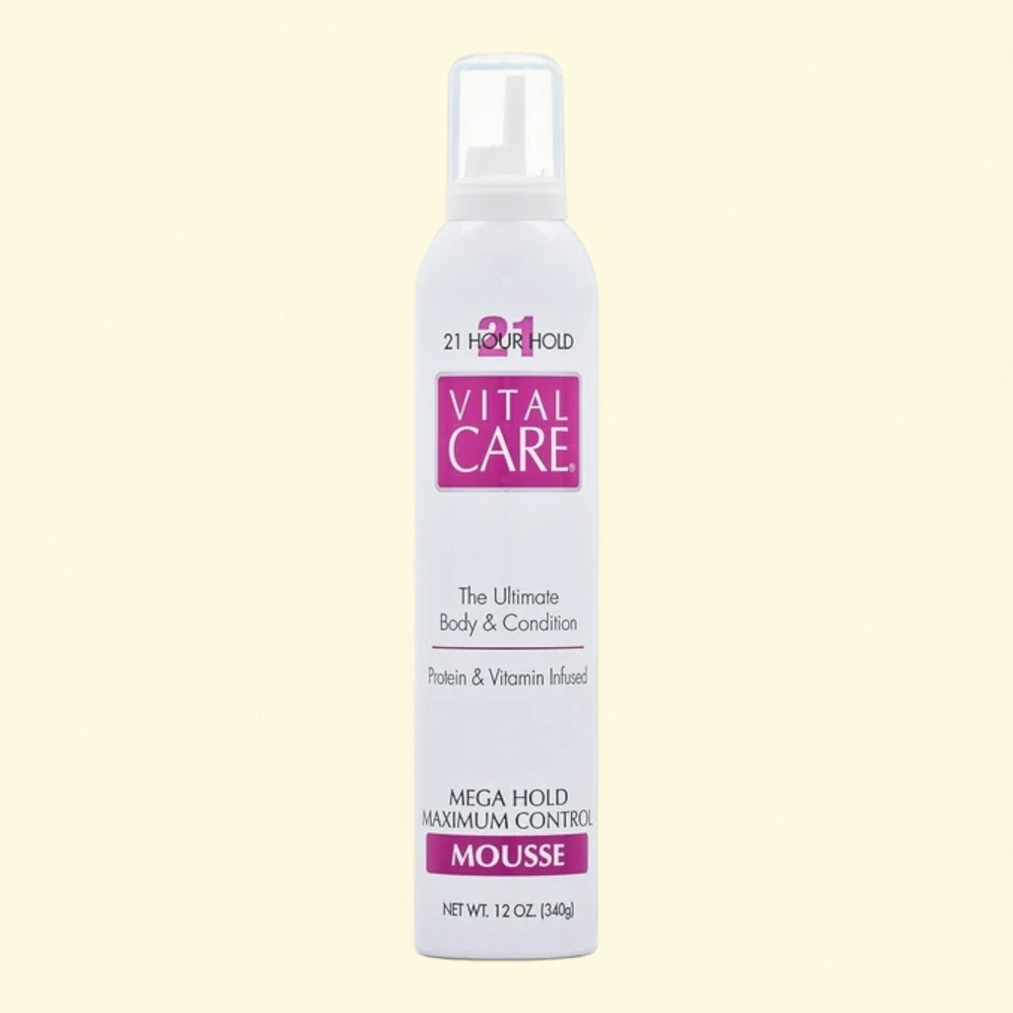 Vital Care : la mousse ultra-fixante pour un contrôle maximal, enrichie en protéines et en vitamines pour une brillance et une souplesse exceptionnelles, présentée dans un flacon sur fond beige