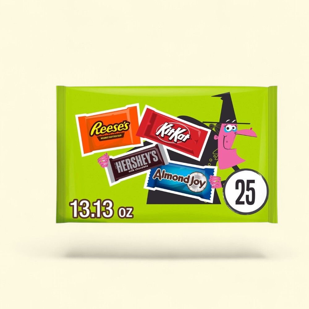 Hershey's Assorted Chocolate Halloween Candy Variety Bag 13.13oz — authentic US product shipped worldwide by Treatspree