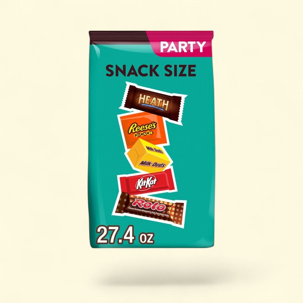 Hershey Assorted Snack Size Candy Party Pack 27.4 oz — authentic US product shipped worldwide by Treatspree