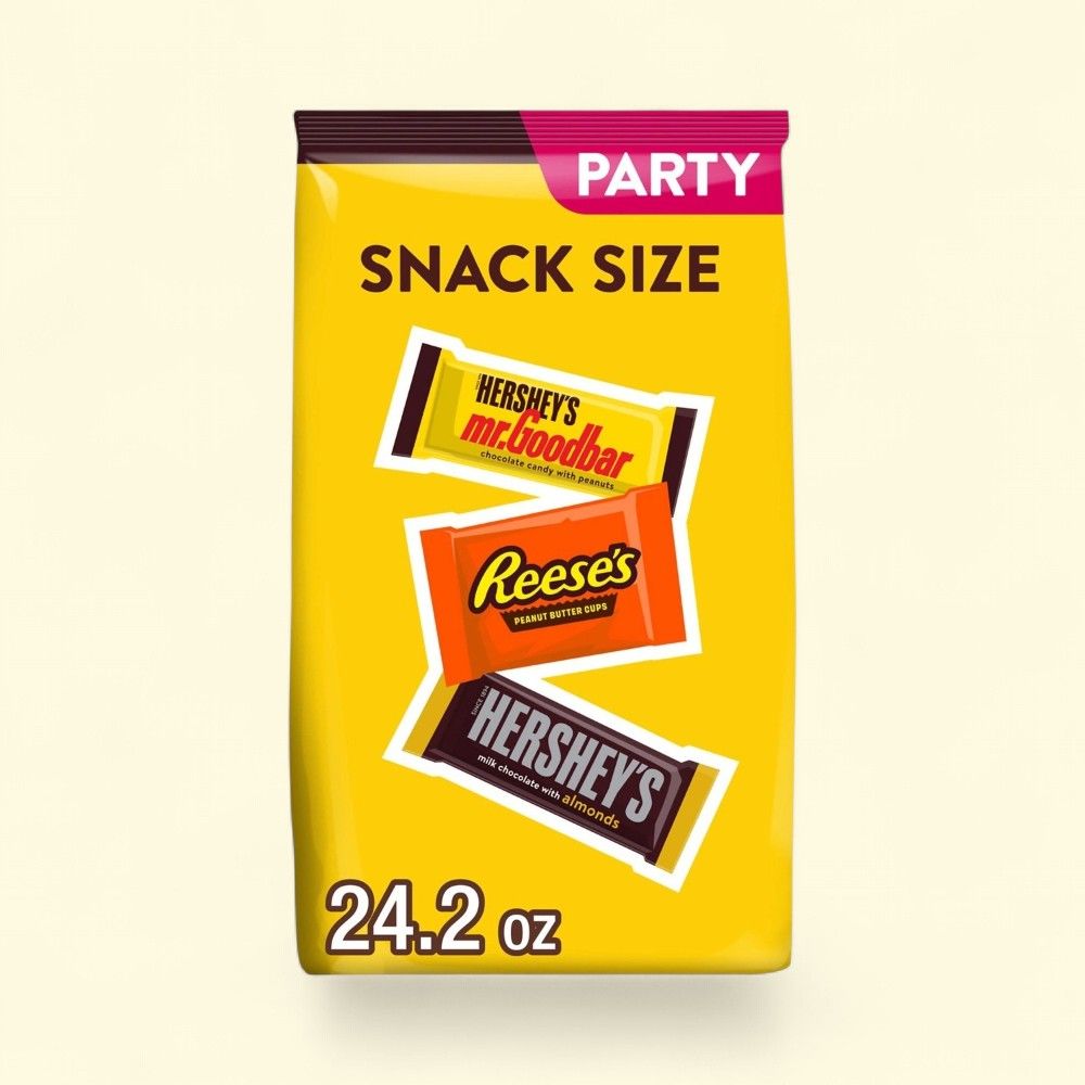 Hershey's & Reese's Assorted Snack Size Candy Party Pack — authentic US product shipped worldwide by Treatspree