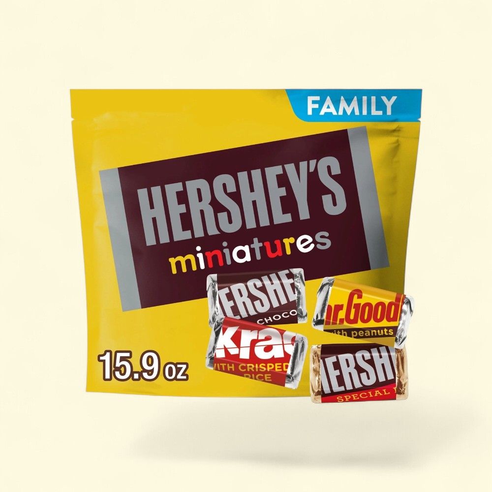 Hershey's Miniatures Chocolate Assortment (15.9 oz) — authentic US product shipped worldwide by Treatspree