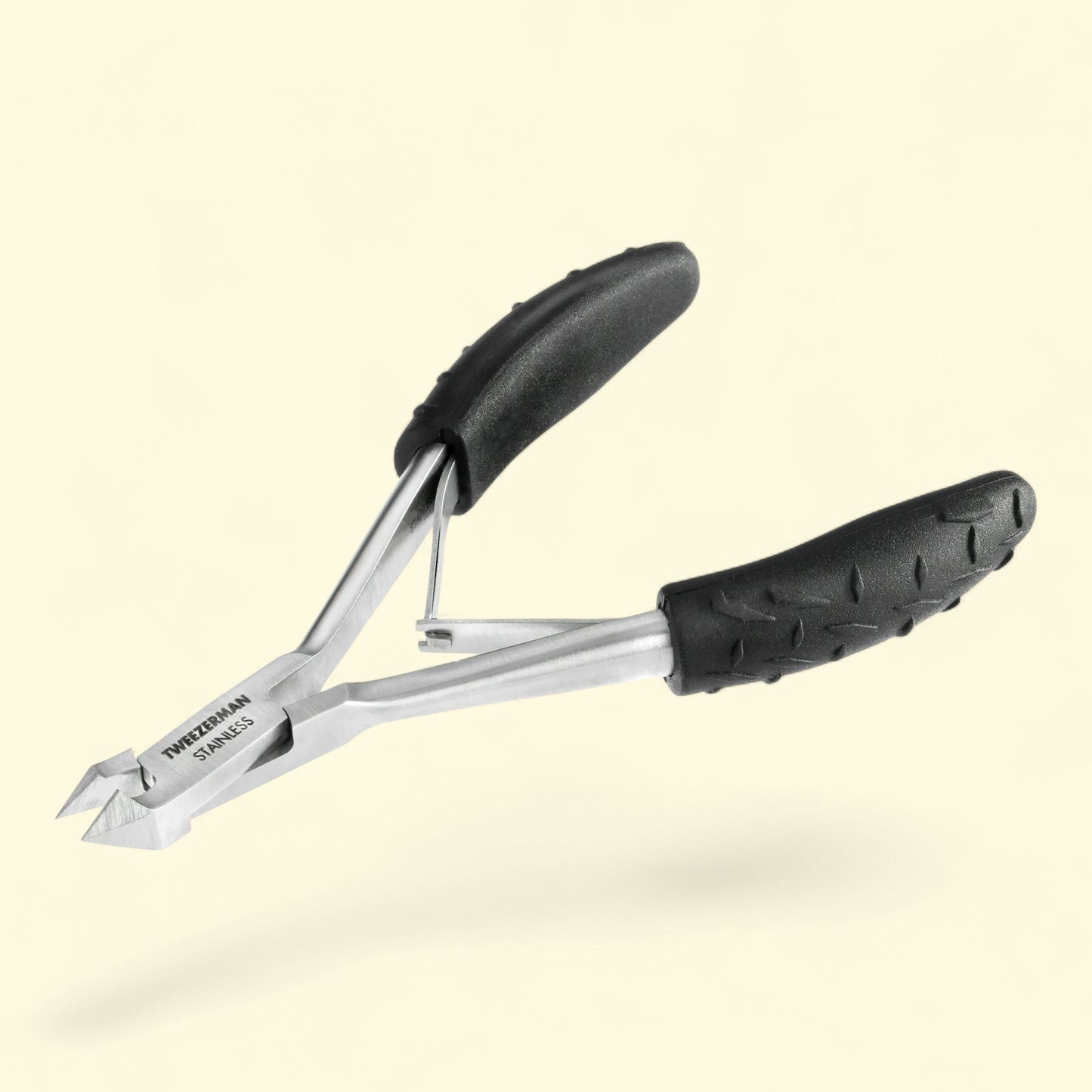 Tweezerman Cuticle Nipper, Great Grip, 1 piece