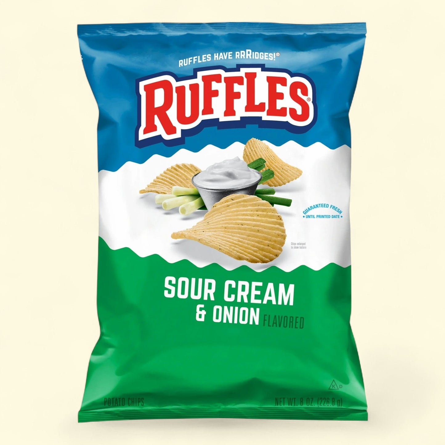 Ruffles Potato Chips, Sour Cream & Onion, 8.0 Ounce