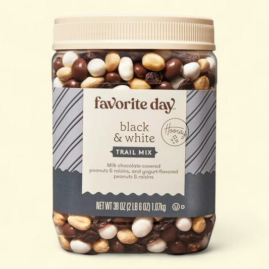 Favorite Day, Black & White Trail Mix, 38oz