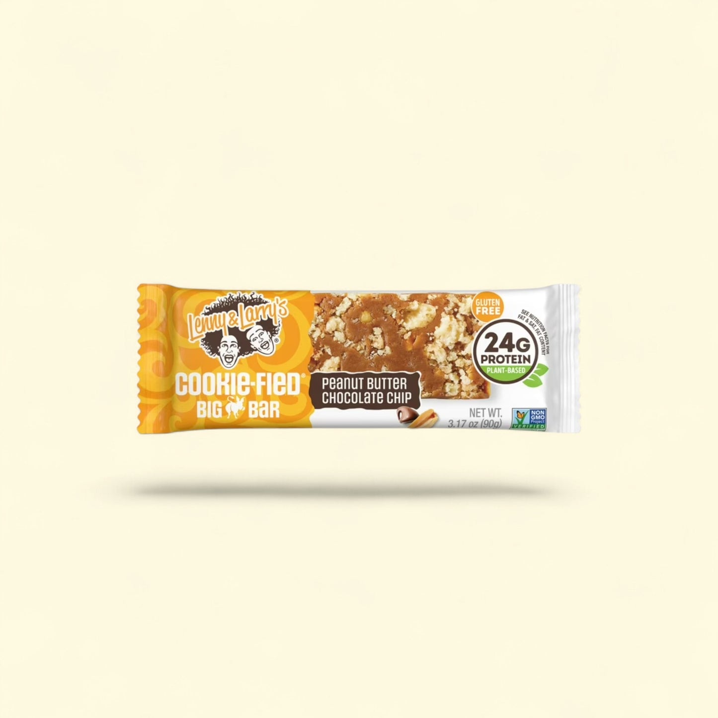 Treatspree Lenny & Larry's Big Bar, Peanut Butter Chocolate Chip flavor. Gluten-free, plant-based protein bar with chocolate chips and peanuts.